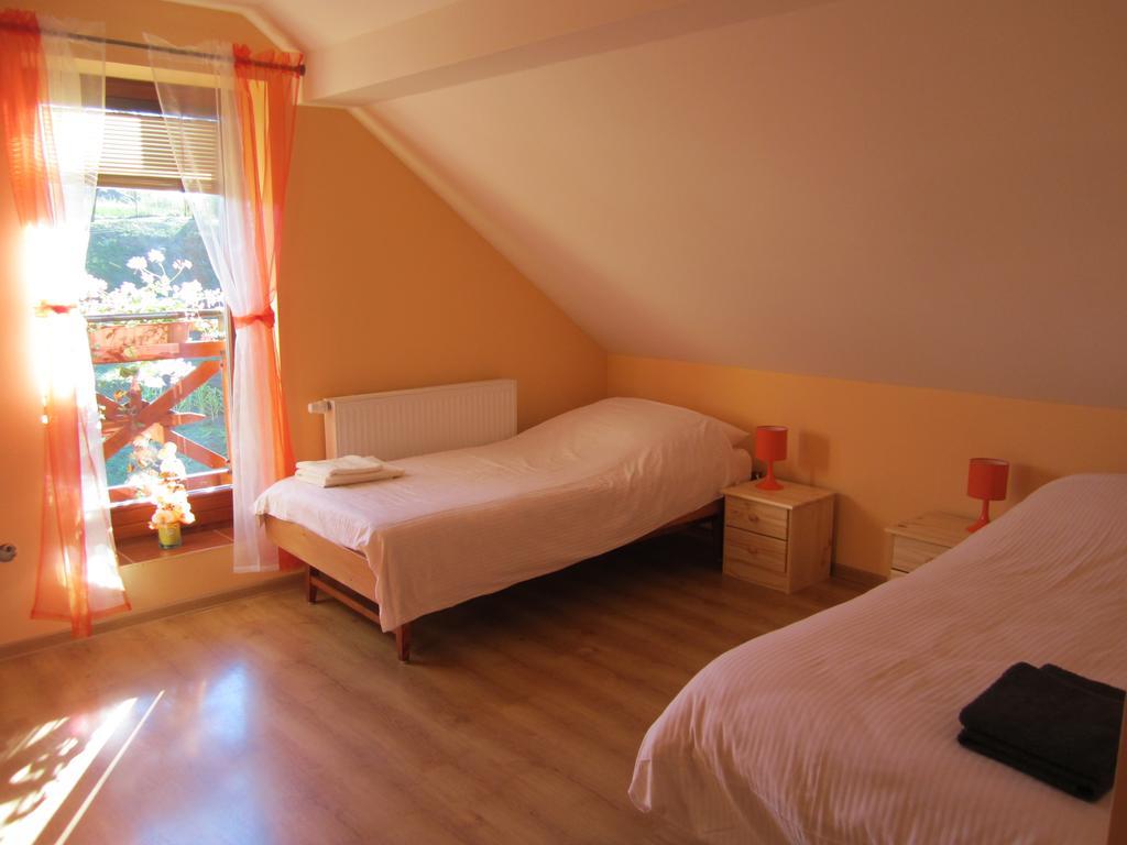 Privat Vrbov 23 Apartment Стая снимка