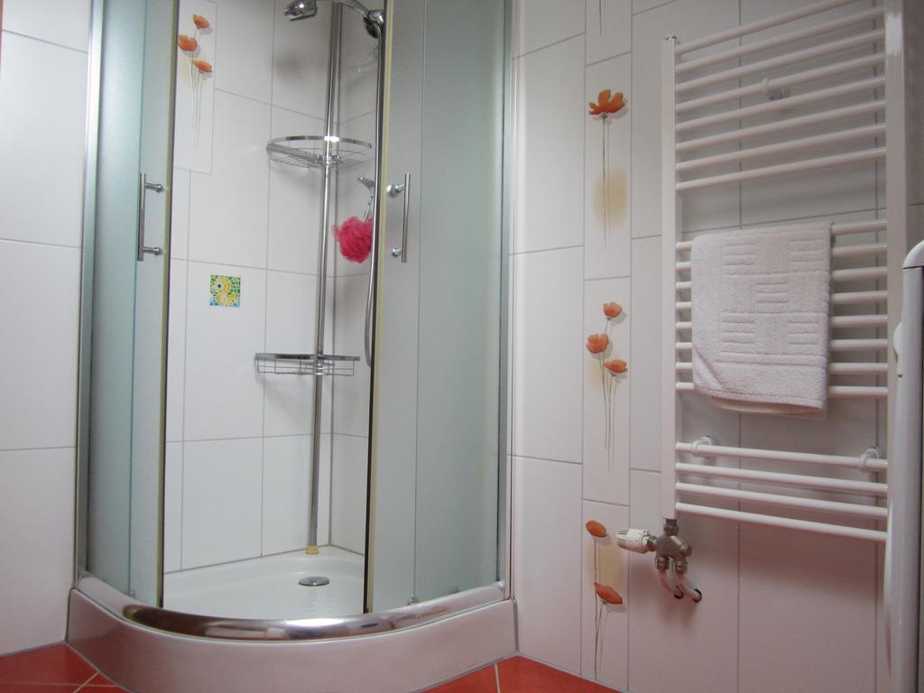 Privat Vrbov 23 Apartment Екстериор снимка