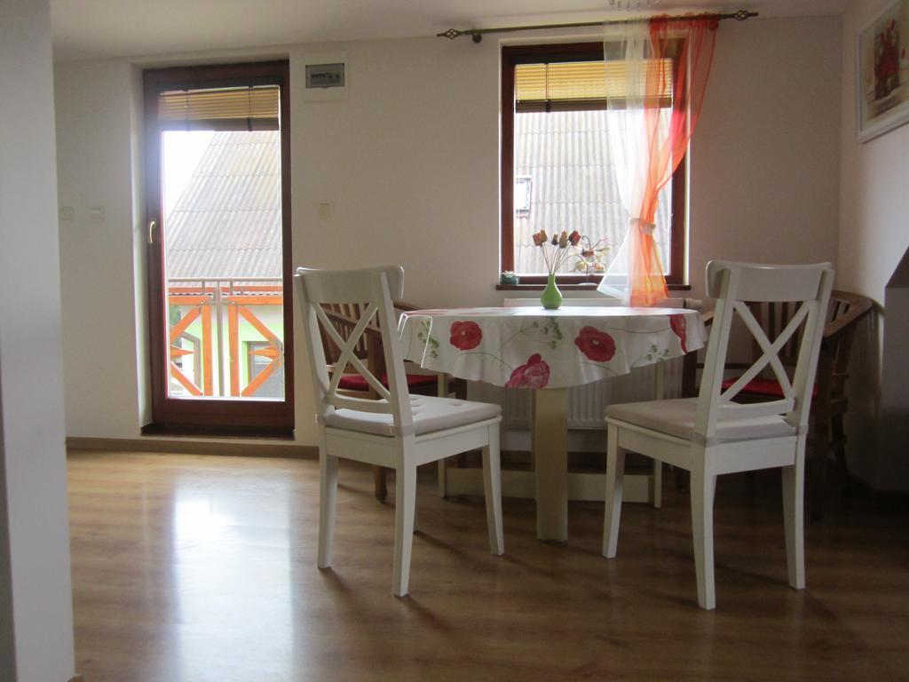 Privat Vrbov 23 Apartment Екстериор снимка
